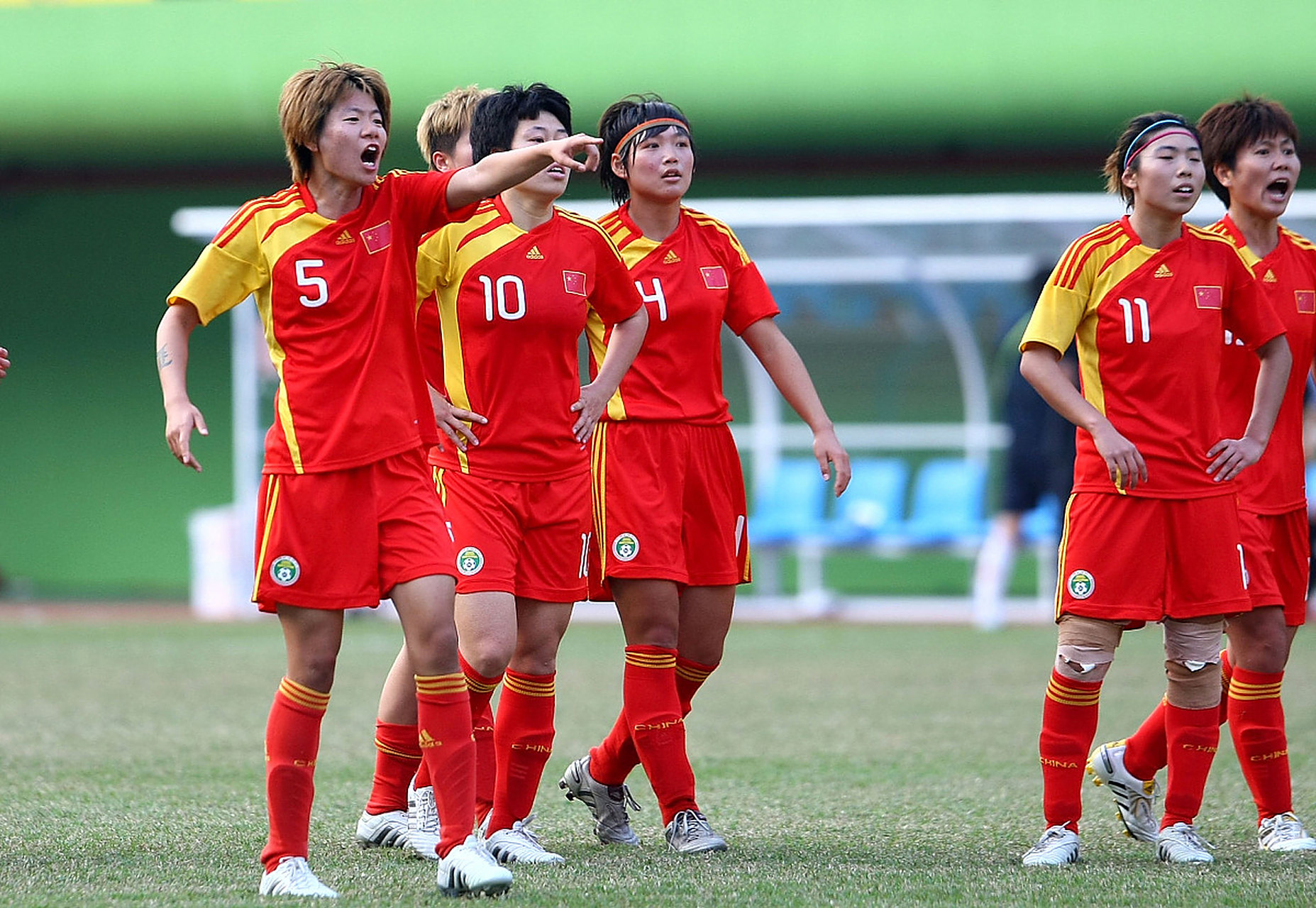 荷兰女足遭遇挑战，备战亚洲邀请赛
