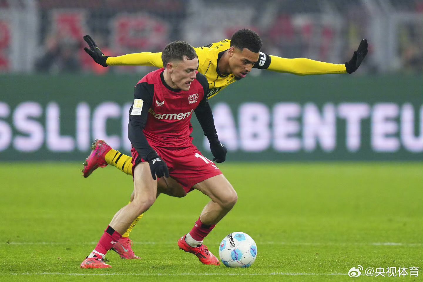 阿贾克斯迎战多特蒙德，备受瞩目的简单介绍