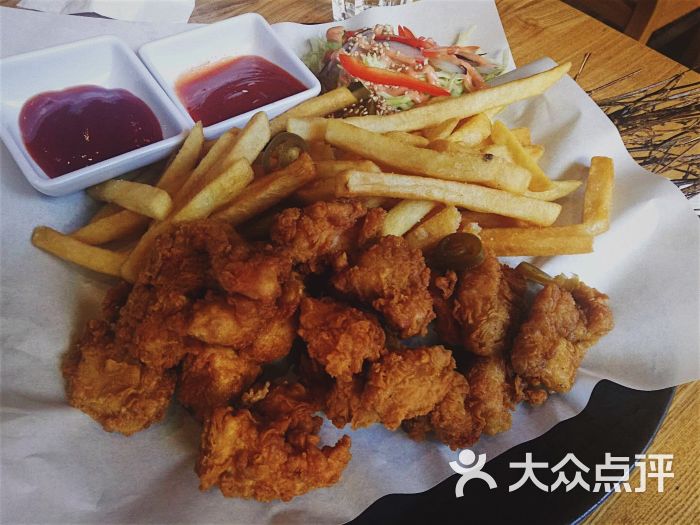 -汉堡队长发挥关键作用，率队取胜的简单介绍