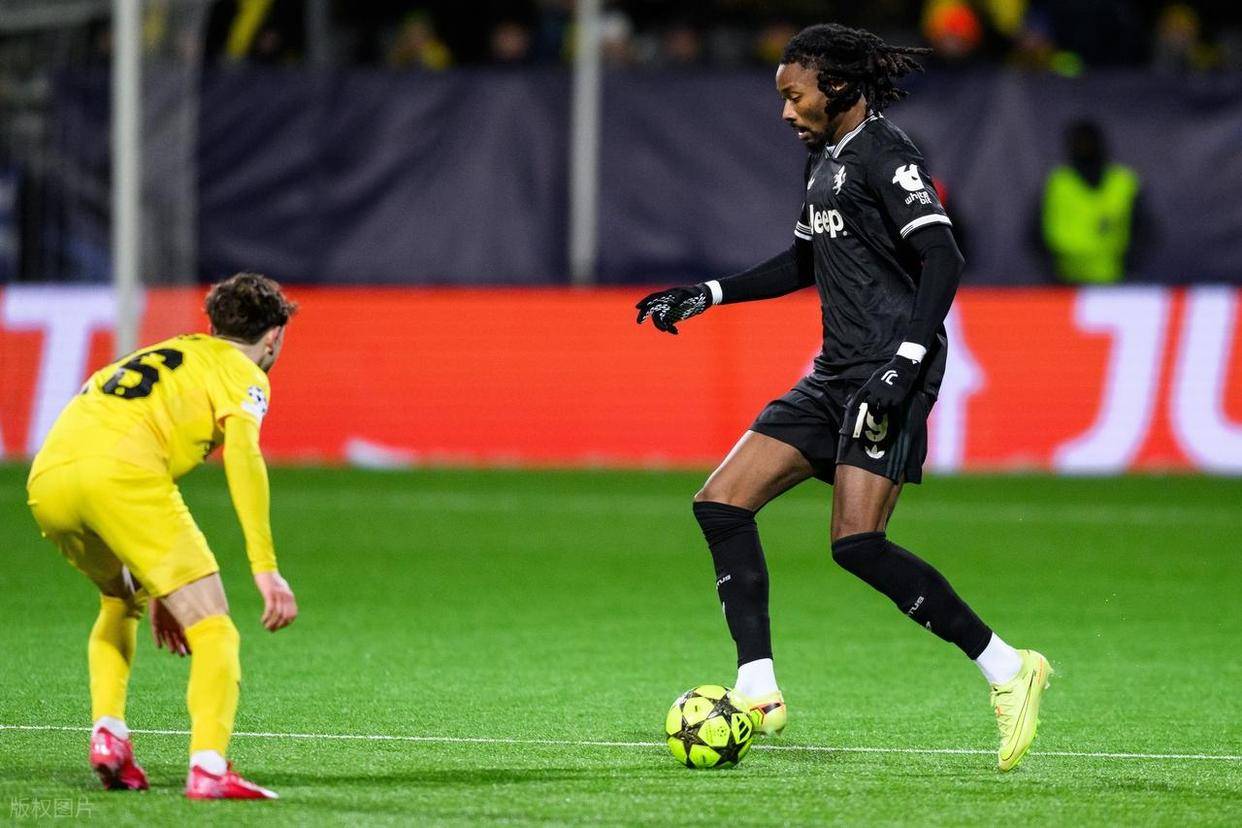 那不勒斯主场战胜乌迪内斯,重返欧冠区 那不勒斯主场战胜乌迪内斯,重返欧冠区