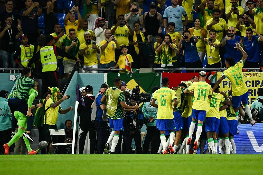 门兴格拉德巴赫主场胜利，继续保持不败的简单介绍